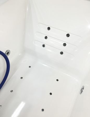 Ванна водолечебная «Оккервиль» с плоским дном для подводного душ-массажа