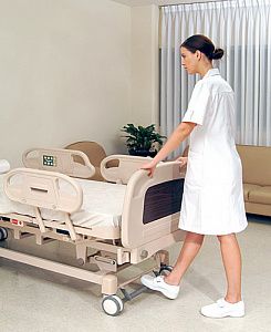Медицинская кровать с электроприводом Dixion Classic Bed