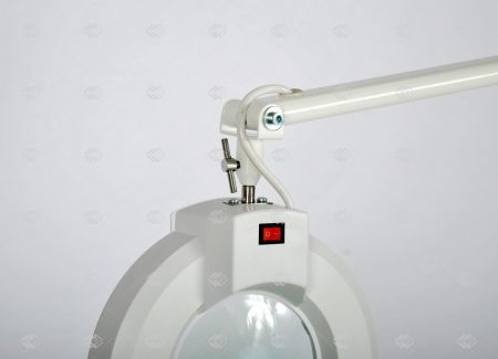 Лампа лупа для столика Med-Mos PRINCESS UV (СН2)